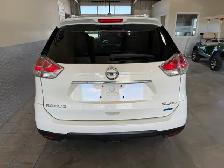 2015 Nissan Rogue SL Tech / AWD / Low K / O Accident - Photo 3