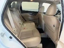 2015 Nissan Rogue SL Tech / AWD / Low K / O Accident - Photo 9