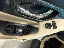 2015 Nissan Rogue SL Tech / AWD / Low K / O Accident - Photo 14