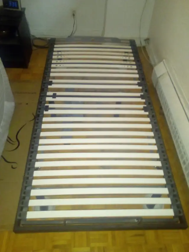 Free Metal & Wood Bed Frame.