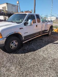 Ford f350 Lariat diesel - Photo 2