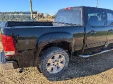 2008 GMC Sierra - Photo 2