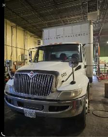 28-Year Heavy-Duty Mobile Truck Repair Business   Truck & Tools - Photo 4