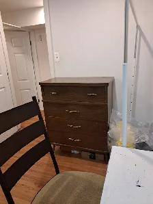 Ossington/Bloor basement for rent 2bedrooms, 1kitchen and 1washr - Photo 6