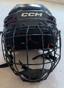 CCM 2024 Black Super Tacks X Helmet Size M with black cage. - Photo 4