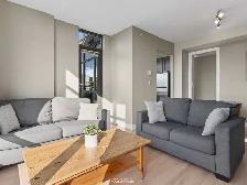 AFFORDABLE 9th floor condo with views on Burnaby Mtn! - Photo 2