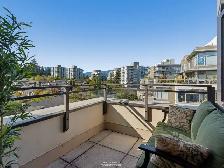 AFFORDABLE 9th floor condo with views on Burnaby Mtn! - Photo 9