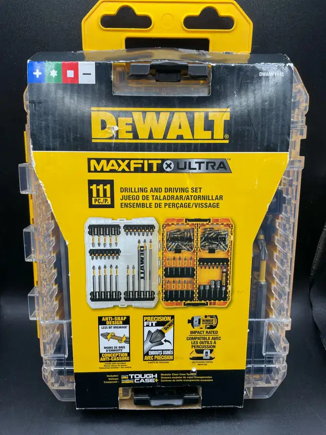 DEWALT 111 PC. BIT SET DWAMF111C