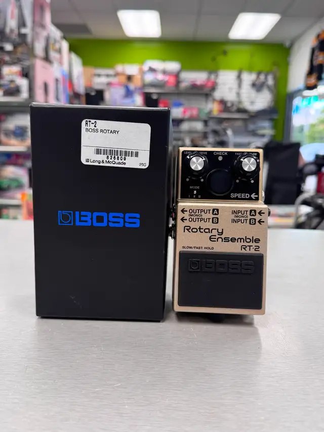 BOSS RT-2 Rotary Ensemble Pedal