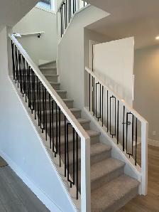Stunning 4 Bedroom Luxury Home in Aspen Woods - Photo 2