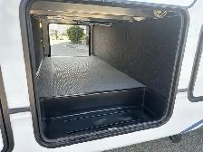2025 Arcadia 242SLMD COUPLES UNIT, LUXURIOUS, CLEARANCE SALE - Photo 12
