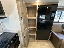 2025 Arcadia 242SLMD COUPLES UNIT, LUXURIOUS, CLEARANCE SALE - Photo 26