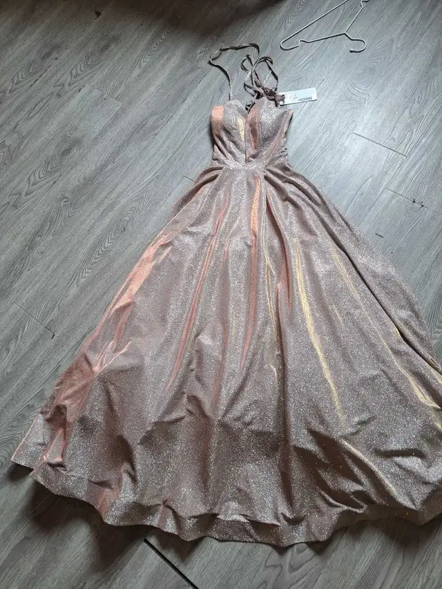 Gorgeous dress