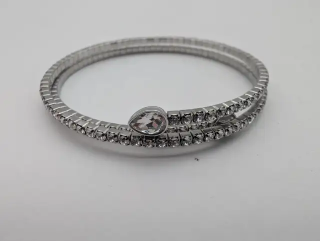 (B10336) Swarovski Clear Crystal Double Coil Wrap Bracelet