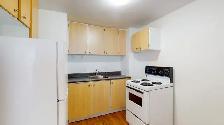 285 Loretta Ave S – 1 Bedroom Apartment Nov 1st Move in - Photo 6