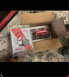 BRAND NEW 'Robinair VacuMaster' 5 CFM Two-Stage Vacuum Pump - Photo 2