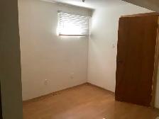 1 Bedroom basement Apartment North York utilities, parking Inclu - Photo 4