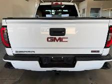 2016 GMC Sierra 1500 SLT-All Terrain / 4x4 / Crew Cab / Local - Photo 4