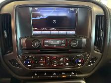 2016 GMC Sierra 1500 SLT-All Terrain / 4x4 / Crew Cab / Local - Photo 18