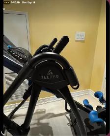 TEETER FITSPINE LX9 INVERSION TABLE - Photo 3