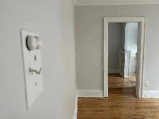 YONGE   EGLINTON CHARMING 1 BEDROOM   1 MONTH FREE - Photo 12