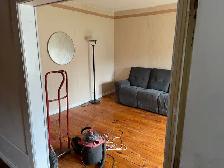 2 bedroom apartment in Collingwood - Photo 2