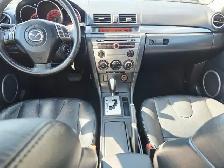 2008 Mazda Mazda3 Hatchback Leather Heated Seats Sunroof - Photo 12