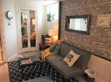 Well-finished, cozy, furnished bachelor, all utilities - Photo 2