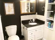 Well-finished, cozy, furnished bachelor, all utilities - Photo 7