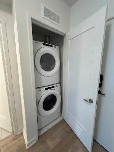 New Downtown Toronto Condo– Private Bedroom-All Utilities & 1Gbp - Photo 8