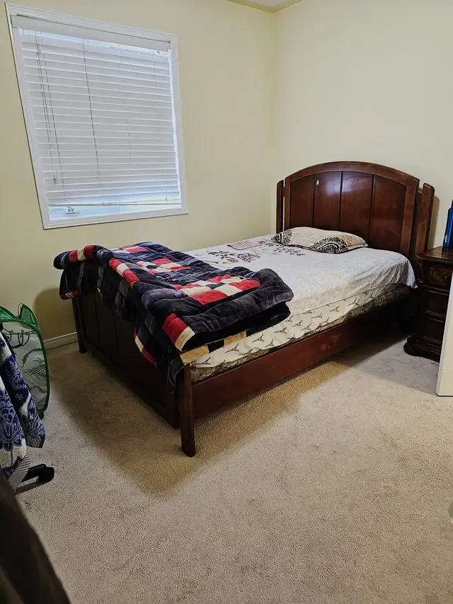 I have One private Room Rent is in Brampton