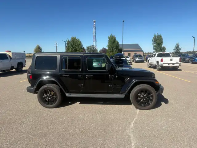 2018 Jeep Wrangler Unlimited Sahara  4X4 HARD TOP