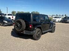 2018 Jeep Wrangler Unlimited Sahara  4X4 HARD TOP - Photo 4