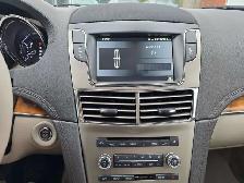 2012 Lincoln MKT 7 Passanger AWD - Photo 17
