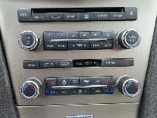 2012 Lincoln MKT 7 Passanger AWD - Photo 19