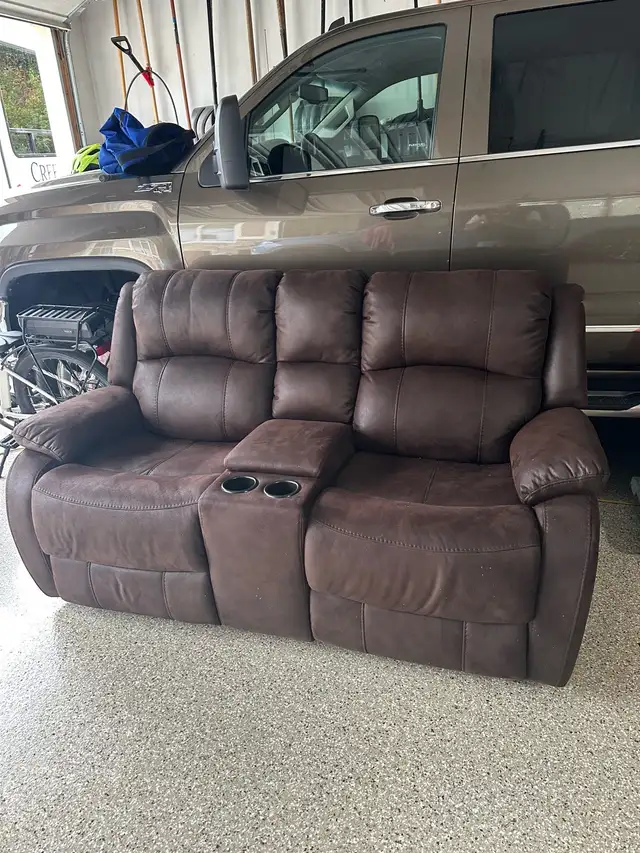 Theatre Seat / Loveseat