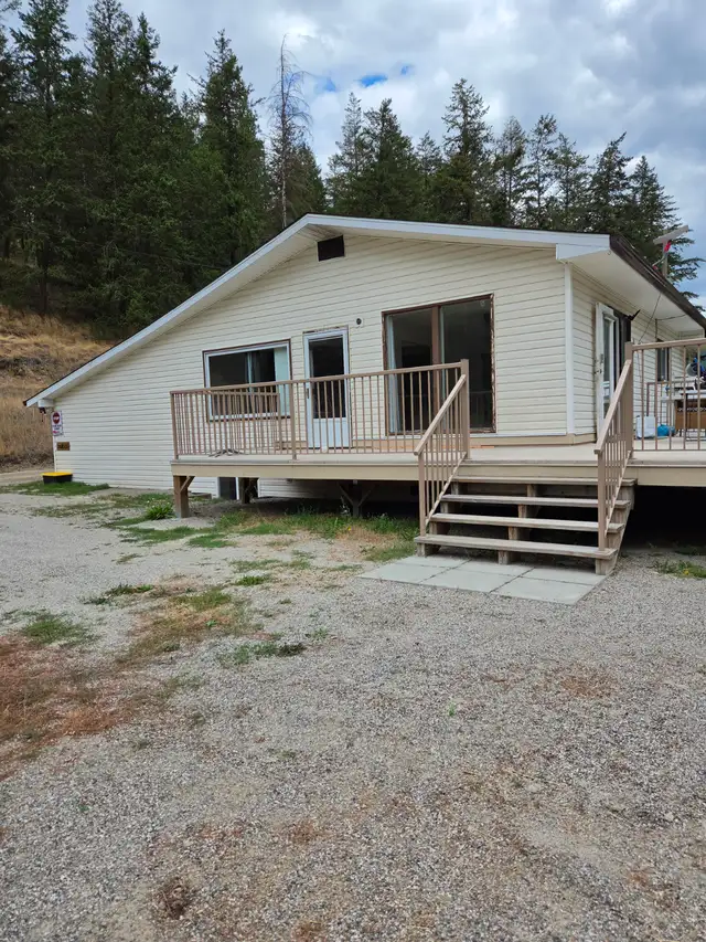 Rental - 2 bedroom upper suite, country setting