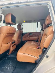 2018 Infiniti QX80 Limited AWD, 5.6L, Clean Carfax, Dual DVD, Br - Photo 28