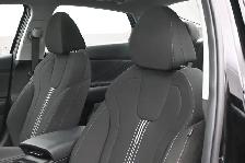 2026 Hyundai Elantra Preferred Tech Bluelink, Sunroof, Apple/And - Photo 4