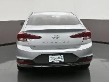 2020 Hyundai Elantra Essential Heated Seats, Backup Camera, LOW - Photo 31