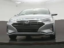 2020 Hyundai Elantra Essential Heated Seats, Backup Camera, LOW - Photo 37