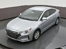 2020 Hyundai Elantra Essential Heated Seats, Backup Camera, LOW - Photo 44