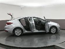 2020 Hyundai Elantra Essential Heated Seats, Backup Camera, LOW - Photo 50