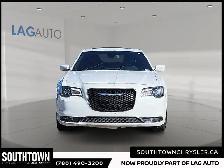 2018 Chrysler 300 300S - Photo 2