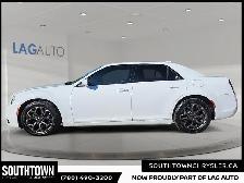 2018 Chrysler 300 300S - Photo 5