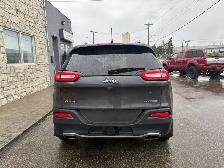 2016 Jeep Cherokee 4X4 4dr Limited 3.2L V6 - Photo 6
