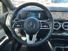 2022 Mercedes-Benz GLB 250 4MATIC/NAVIGATION/360 CAM/PANO ROOF/F - Photo 27