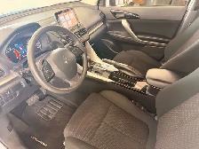2022 Mitsubishi Eclipse Cross ES - Photo 14