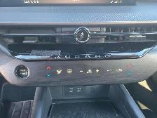 2025 Nissan Murano SV - Photo 10