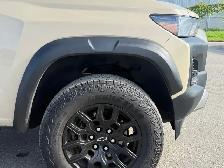 2024 Chevrolet Colorado 4WD Trail Boss Crew Cab Short Box 4-Whee - Photo 2